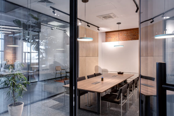 Interior,Meeting,Room,In,Modern,Space,Office